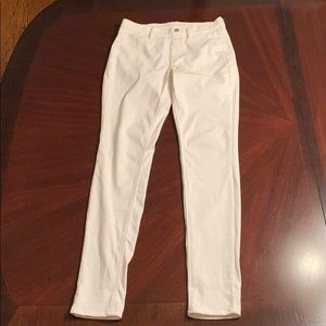 Comfortable White Jeggings